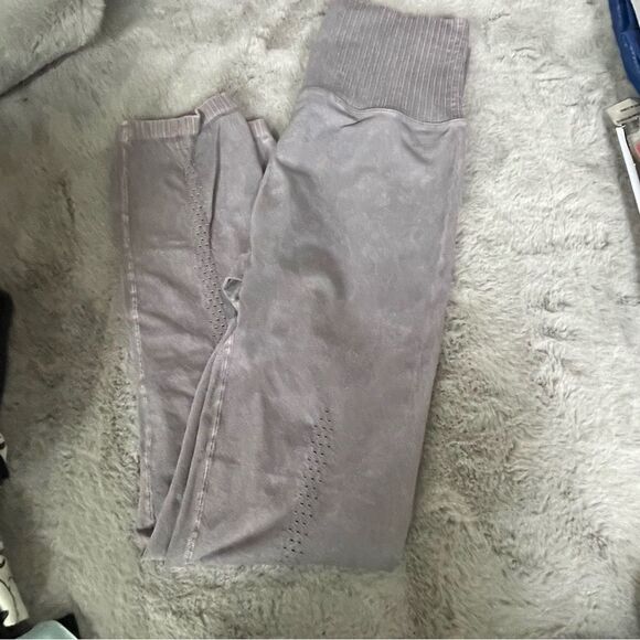 FP Movement by Free People Pants - NWOT Free People Movement good karma legging size M/L